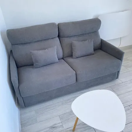 Avec Piscine Et Parking ロザス