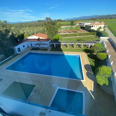 Avec Piscine Et Parking Apartment