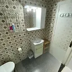 Avec Piscine Et Parking Apartmán *