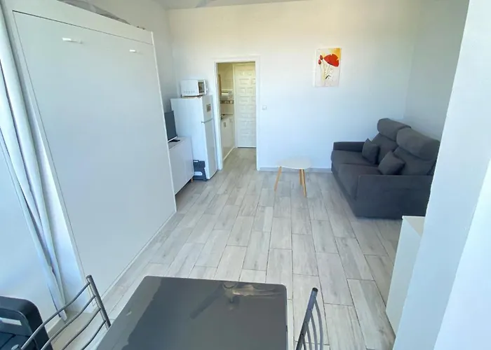 Apartment Avec Piscine Et Parking
