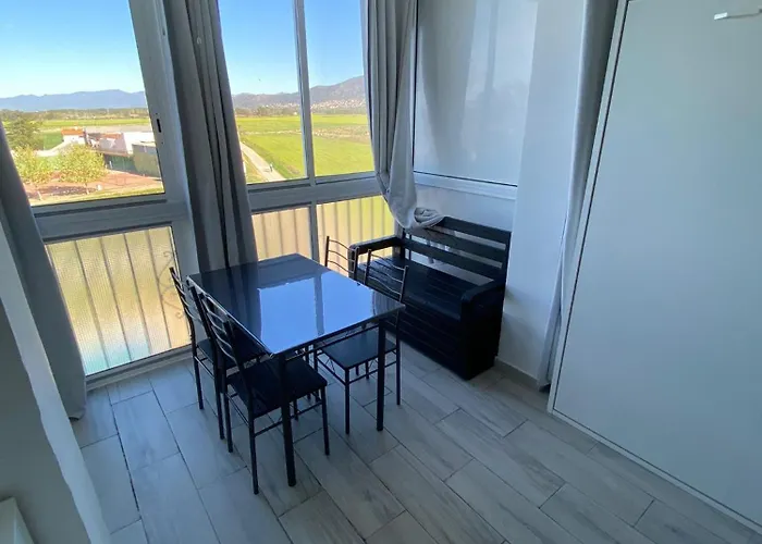 Avec Piscine Et Parking Appartamento